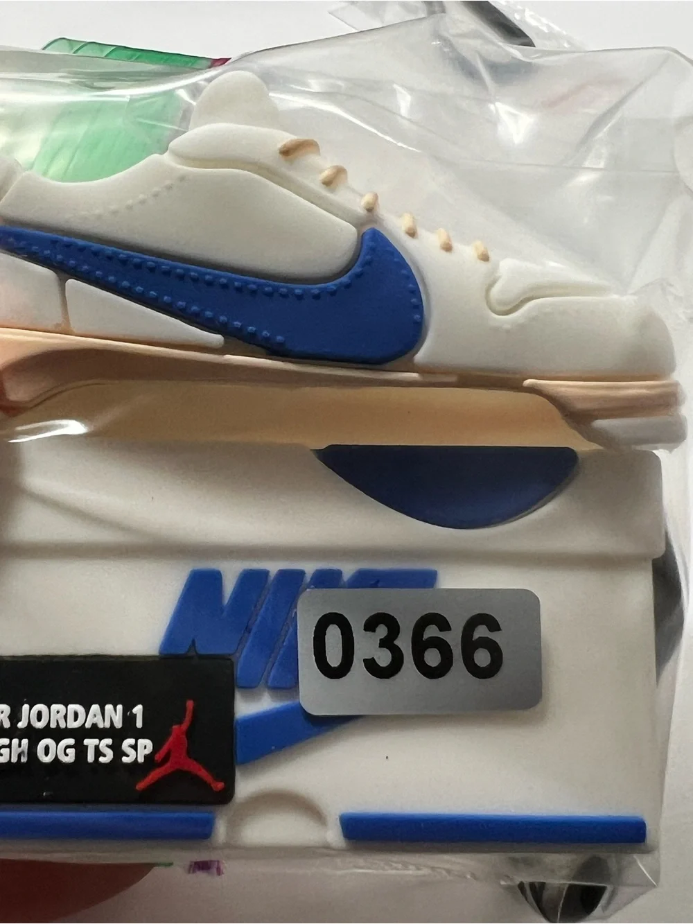 3D Travis Scott x Nike Air Jordan 1 Sneaker AirPods Pro charging Case Cover mini
